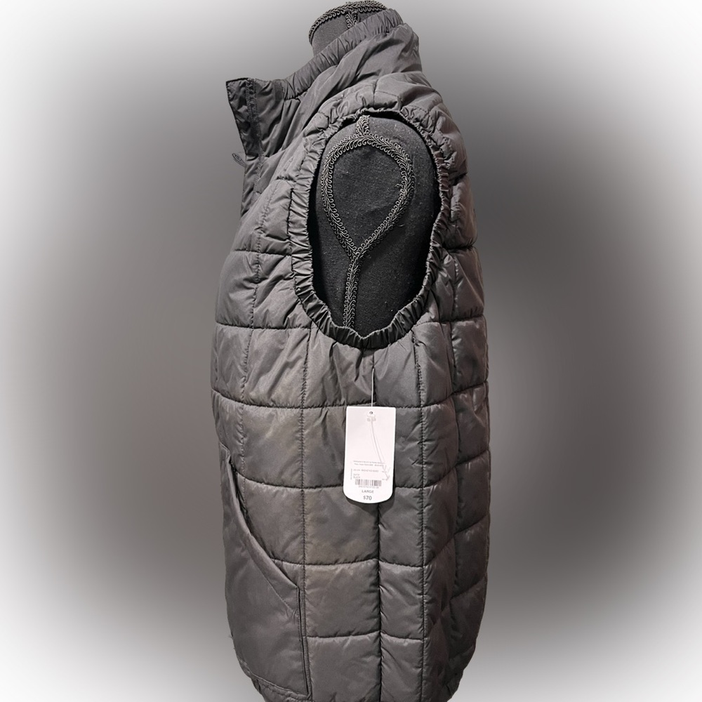 Xersion Women’s Quilted Black Puffer Vest-NWT - Picture 2 of 3